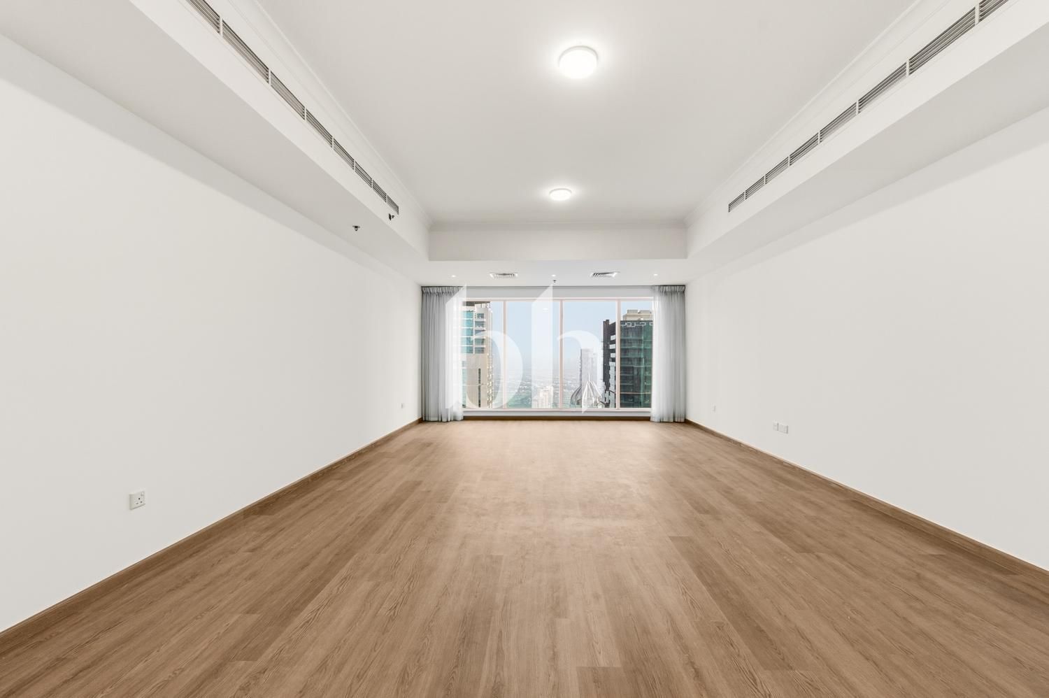 3BR Apartment for sale in Dubai Marina, Dubai — AED 270K