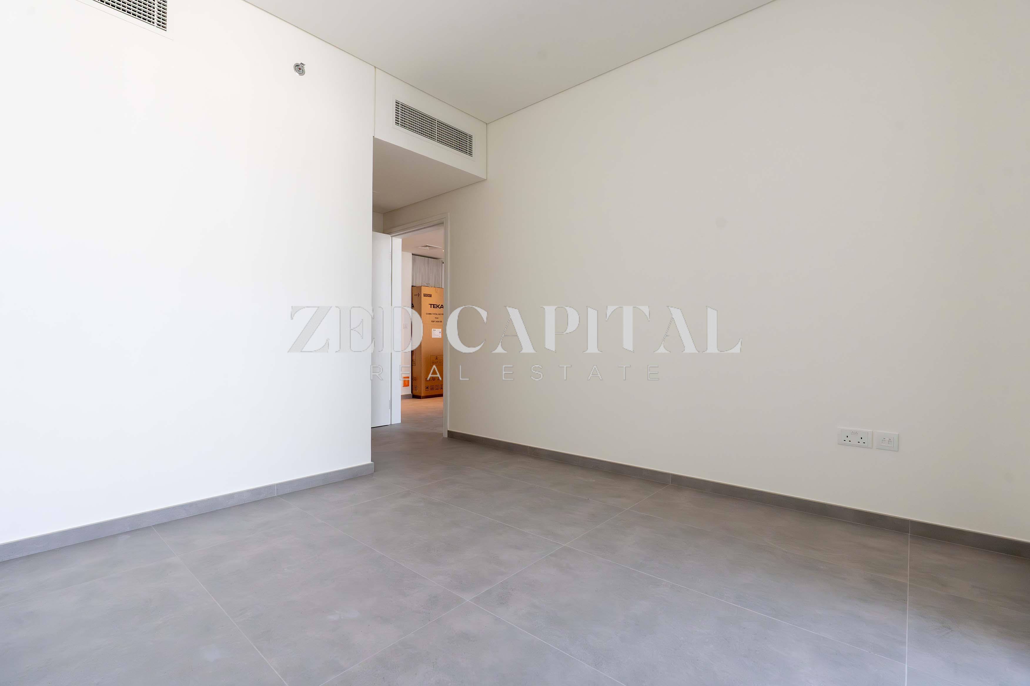Newly Handed Over | Prime Spot | Vacant