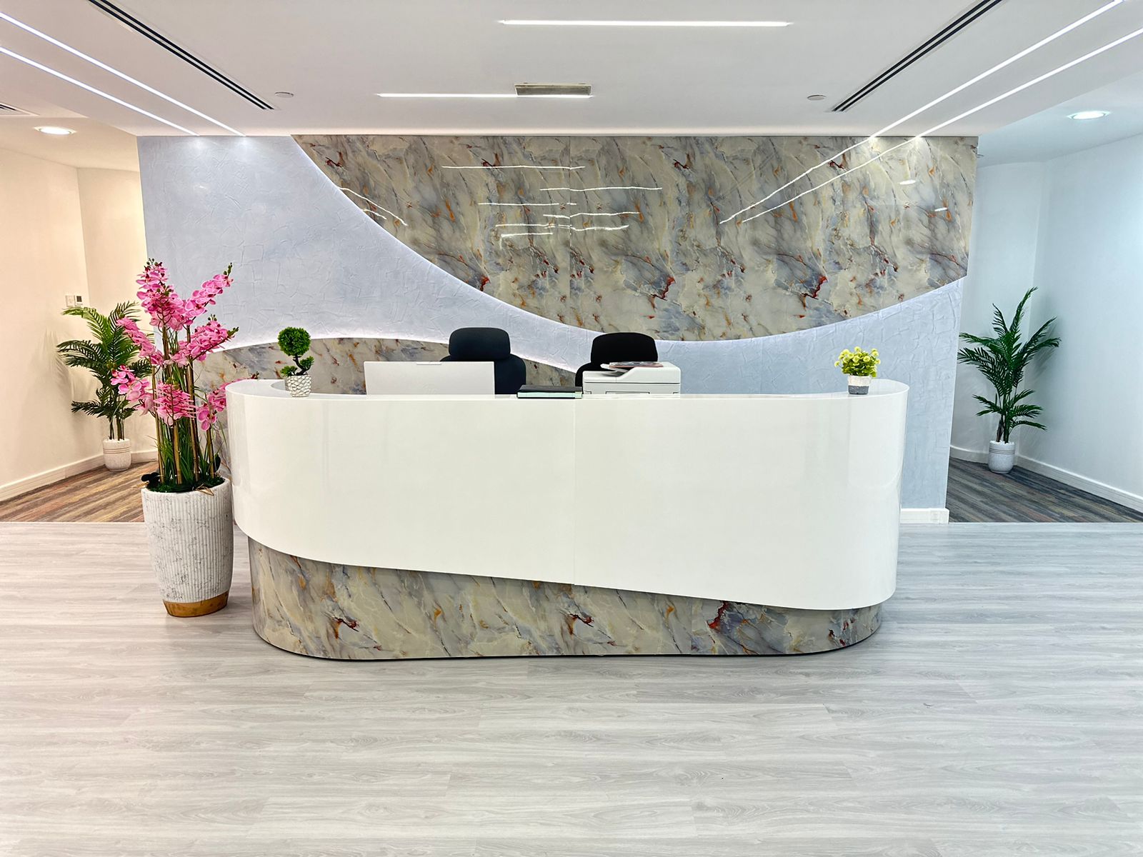 Ready To Move In || ! Fully Furnished Office – Prime Location | With Ejari