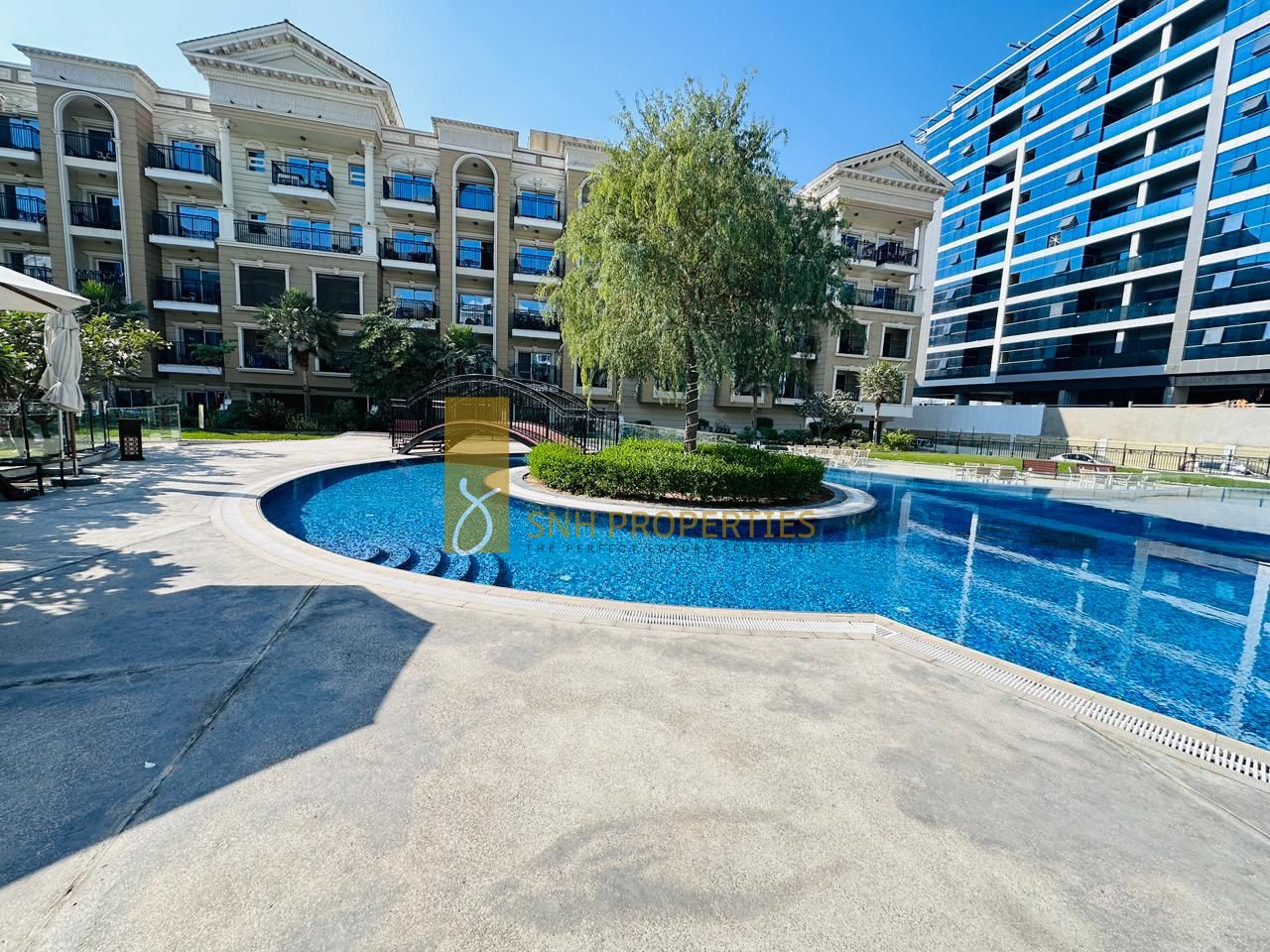 POOL VIEW | 1 BR + STORAGE | CONVERTABLE TO 2 BR