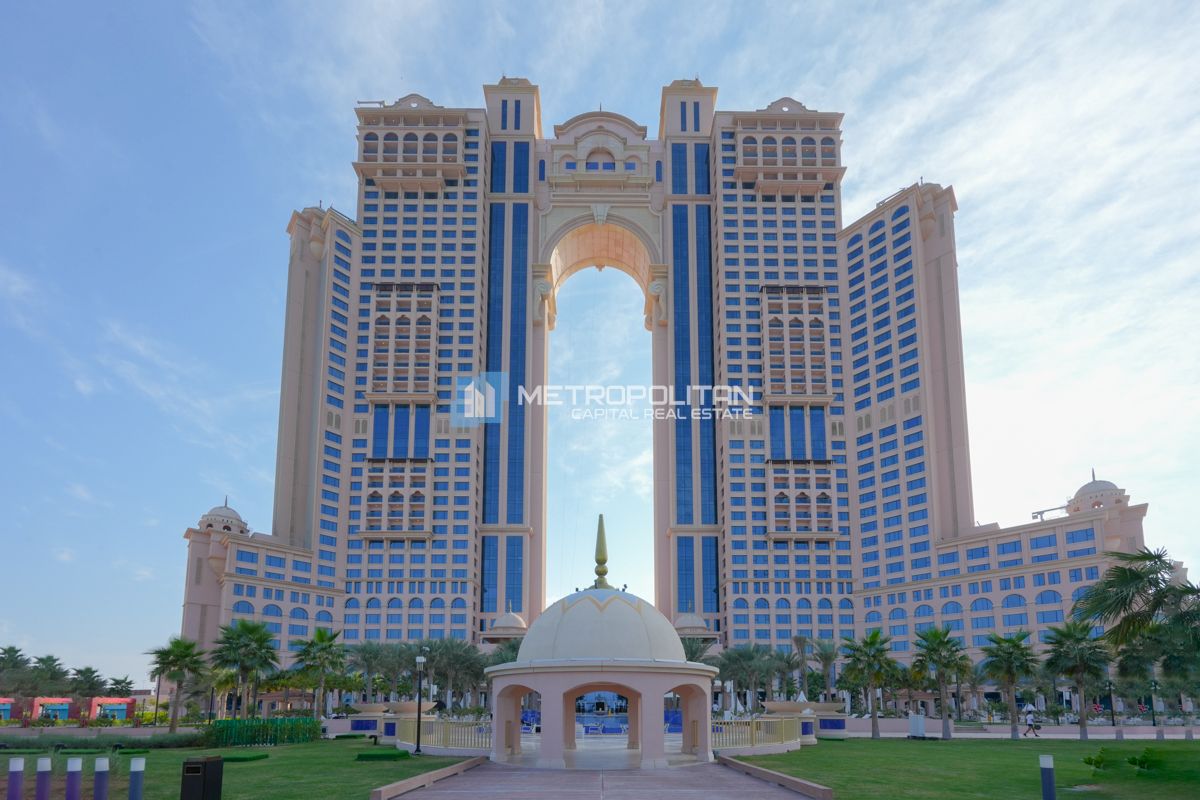 Sea View | Furnished 2BR | Storage | Beach Access
