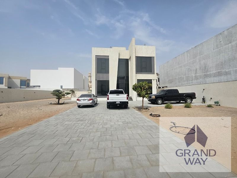 4BR Spacious Villa I Near to Petrol Station
