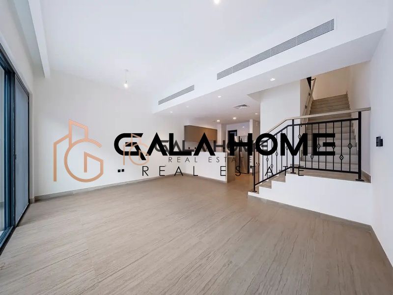 Private Garden | Ready-to-Move | Modern Living