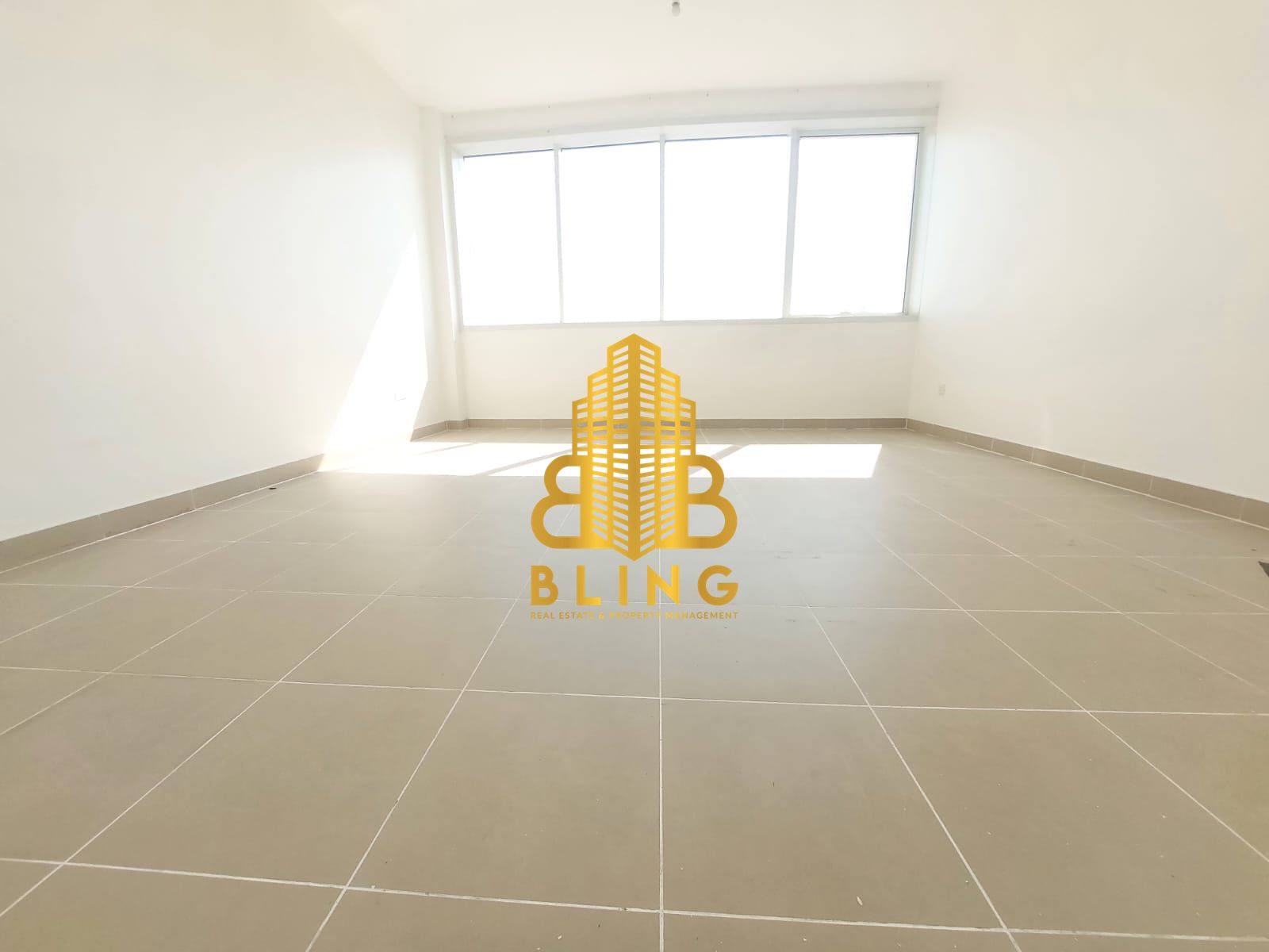 Splendid 2BHK With Basement Parking & Built-In Cupboards