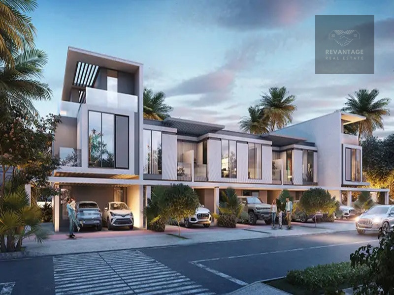 Rare Corner Villa | 5BR + Maid | Below Market Price