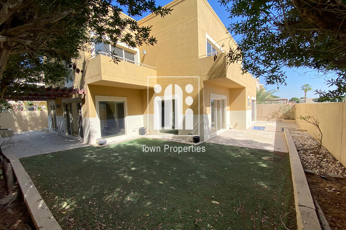 Prime Area | 4BR + Maid TH | Private Garden |