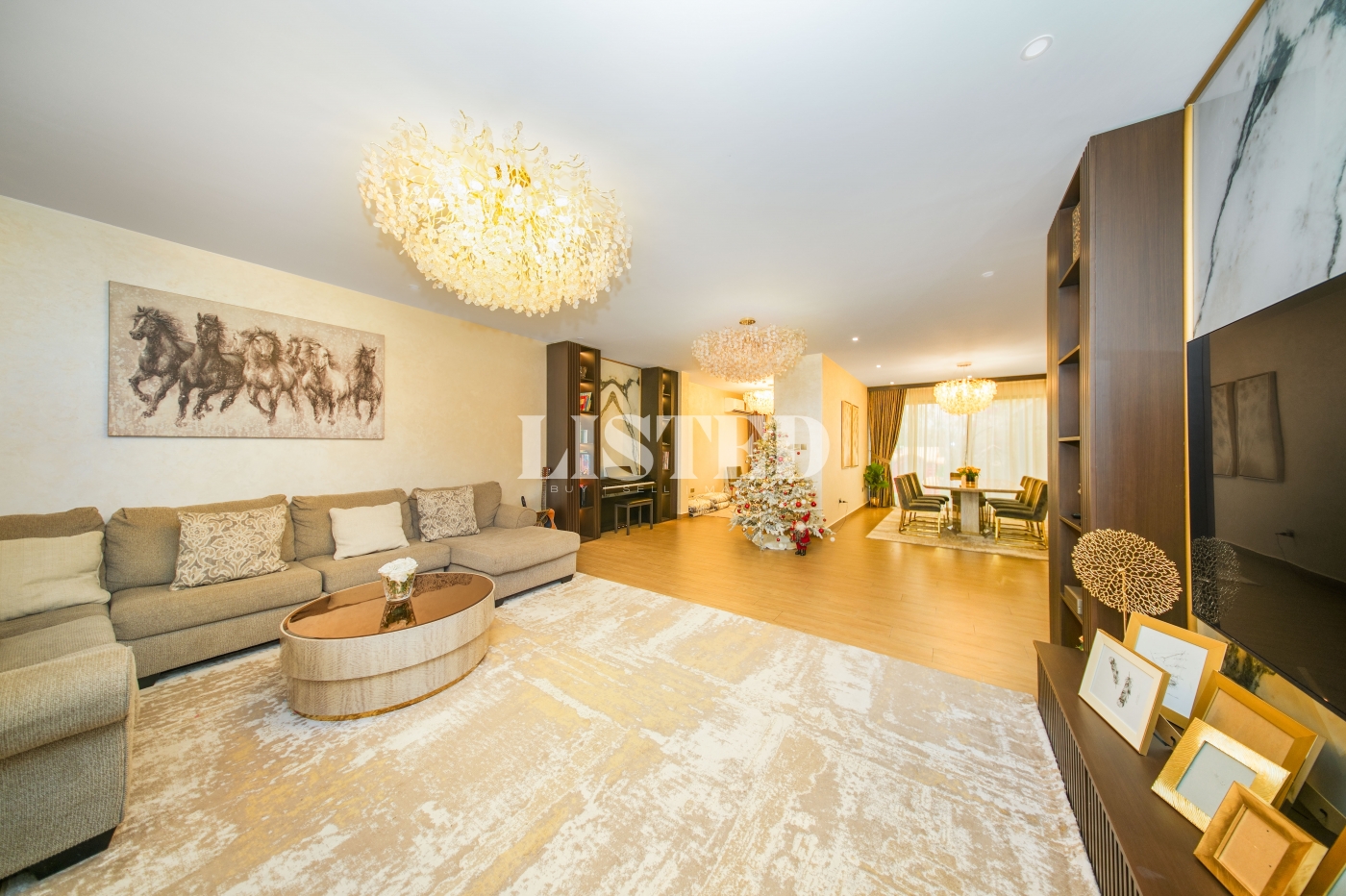 Gorgeous Villa For Your Family | Fully Upgraded | Wow