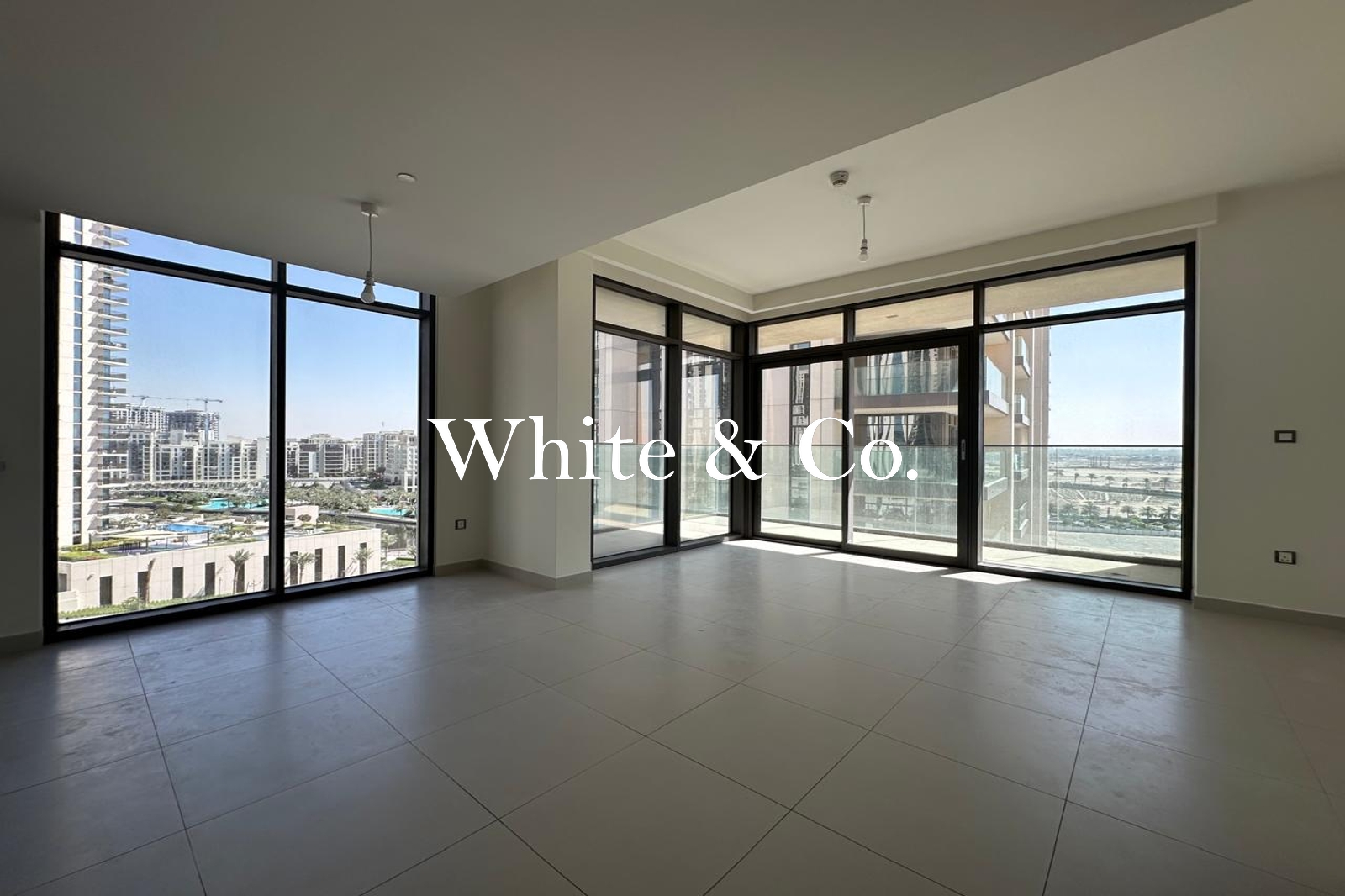 Huge Layout | Rare Unit | Corner Apartment