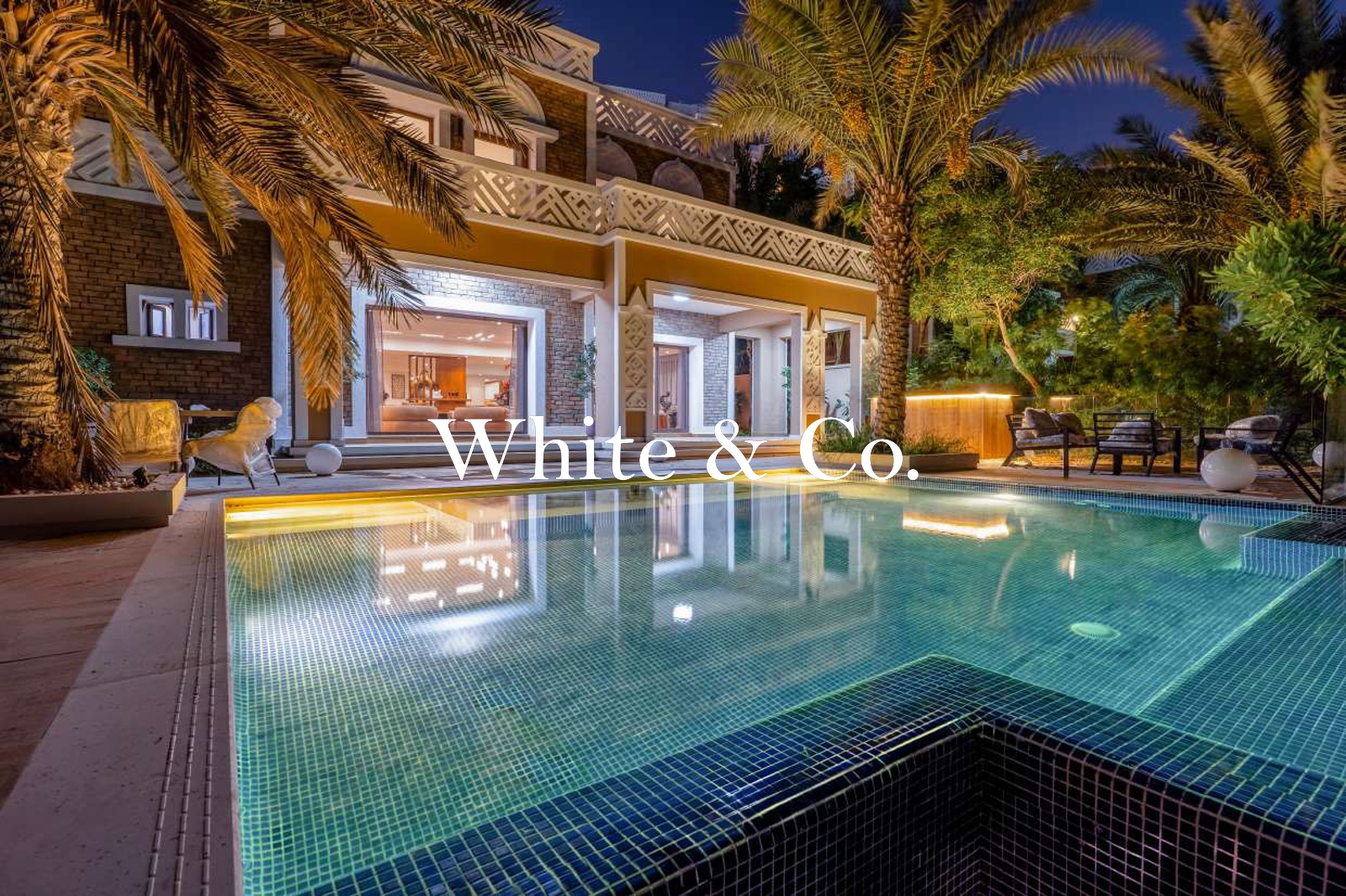 Fully Renovated|Beach View | Sunset View