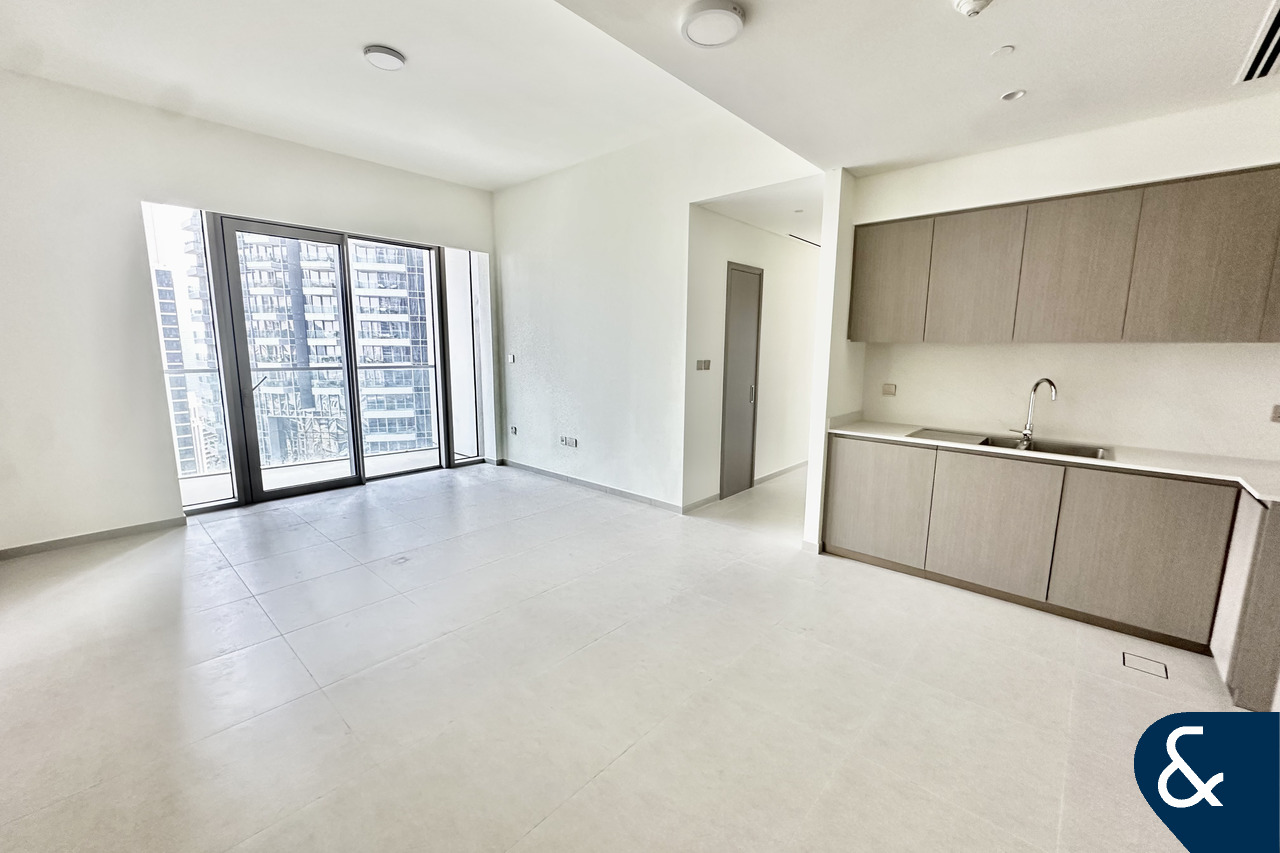 Unfurnished | Available March | Fountain View