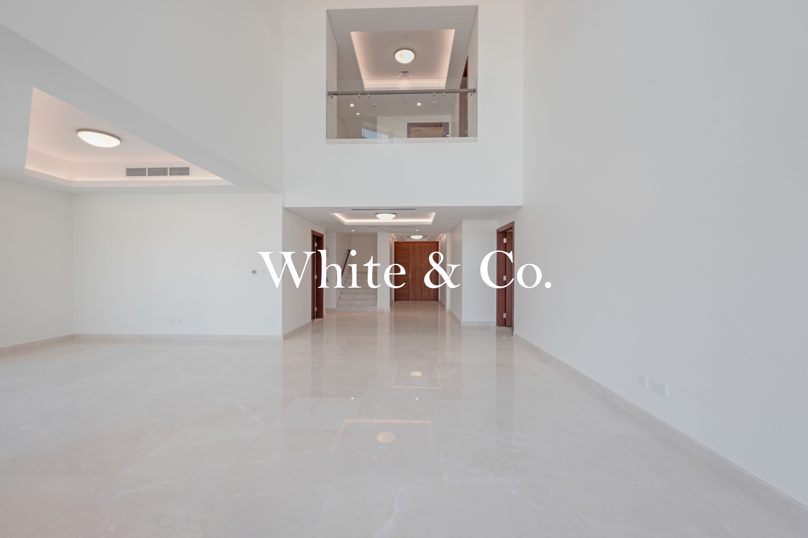 3BR Duplex | Burj Views | Private lift