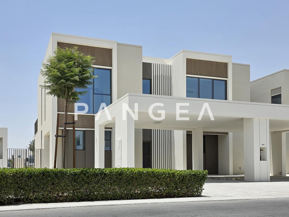 Single Row | Flexible Cheques | Ready to move in