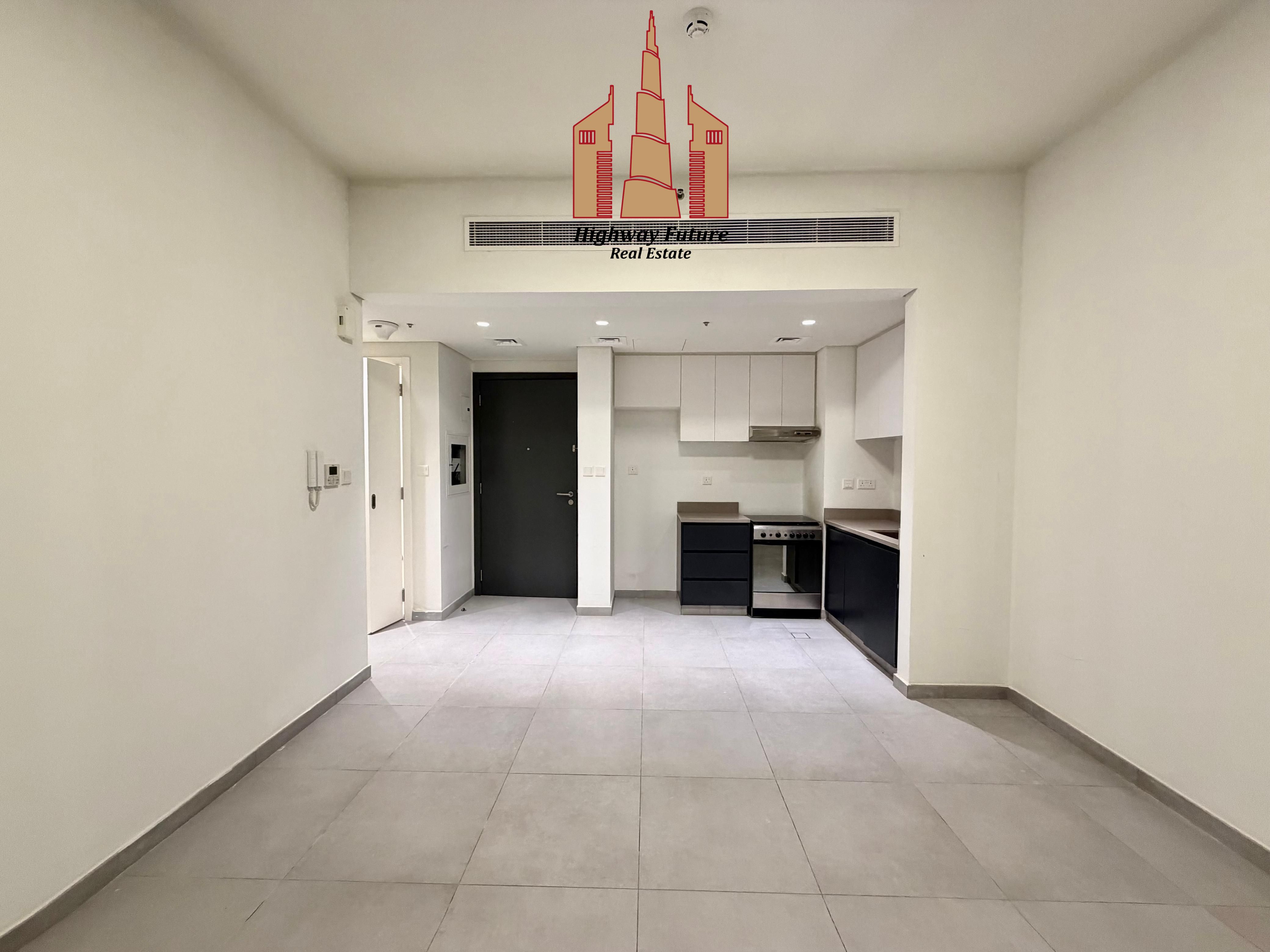 Luxurious 1bhk in link ::: Hot offer ::: ready to move :::
