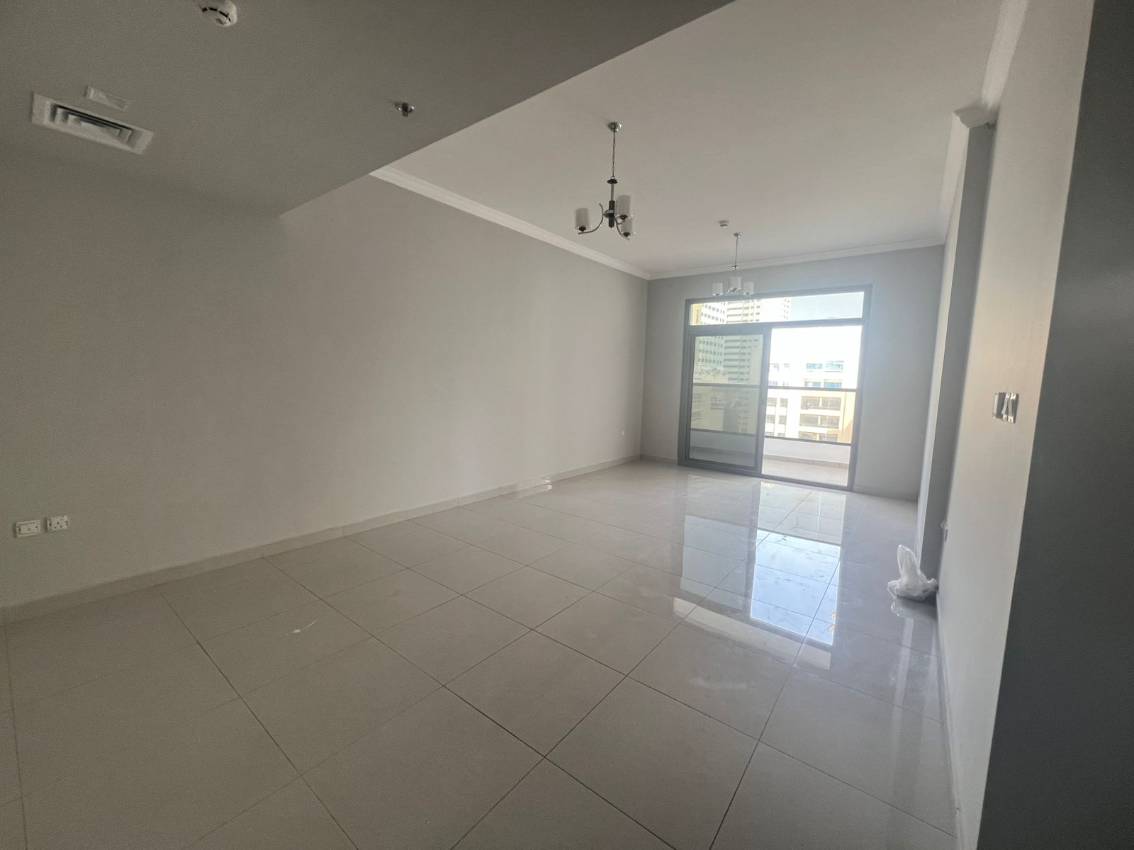 First occupant \ Balcony \ Parking \ Open view \ Store room \ Built-in wardrobes