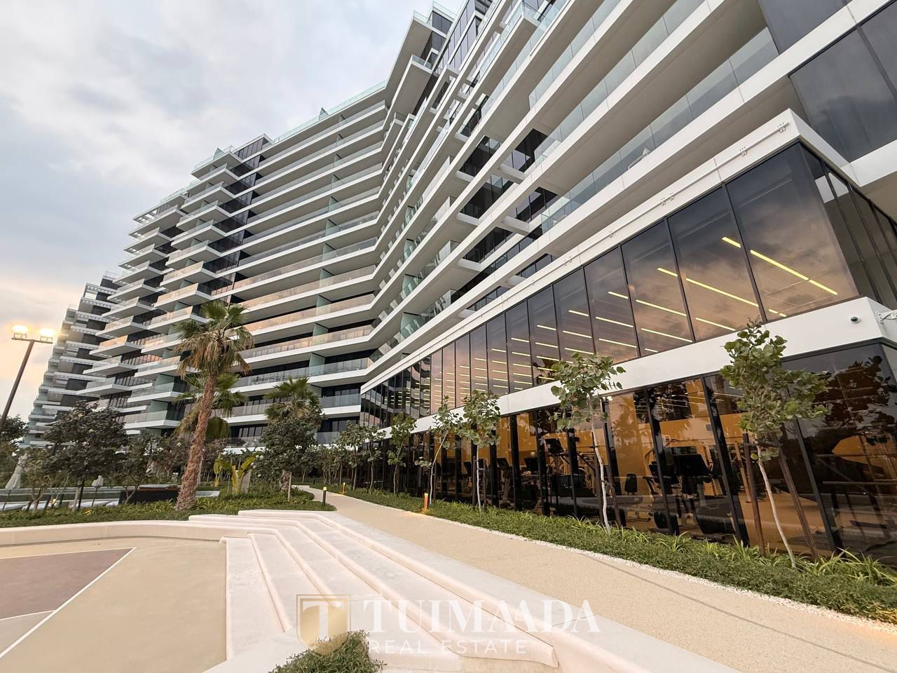 GREAT COMMUNITY | PRIME LOCATION | LUXURY LIVING