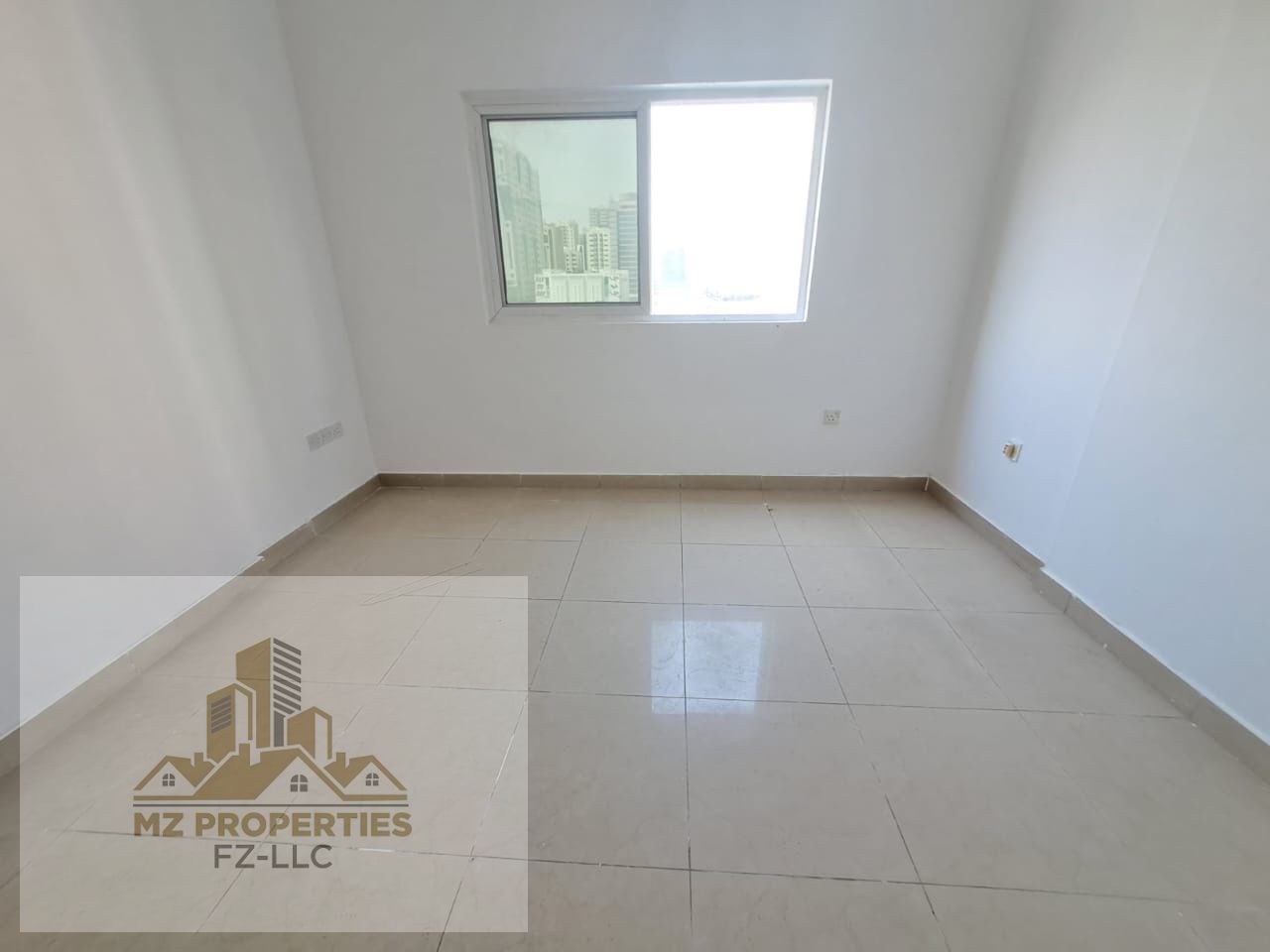 Spacious 1 Bedroom with 2 washroom with balcony