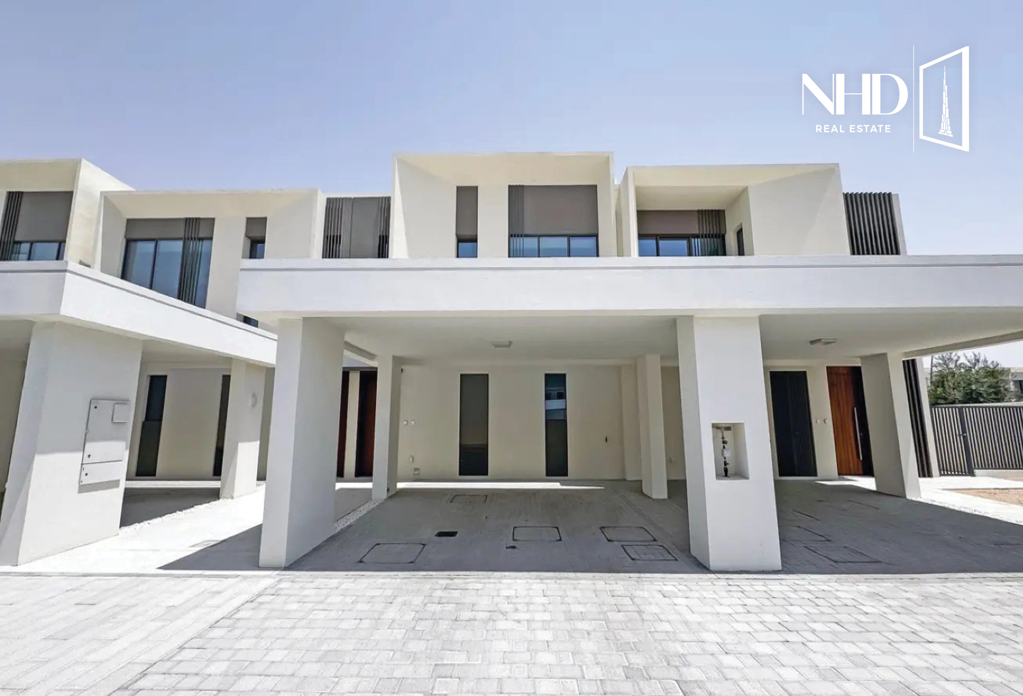 Brand New/ community living/ spacious layout