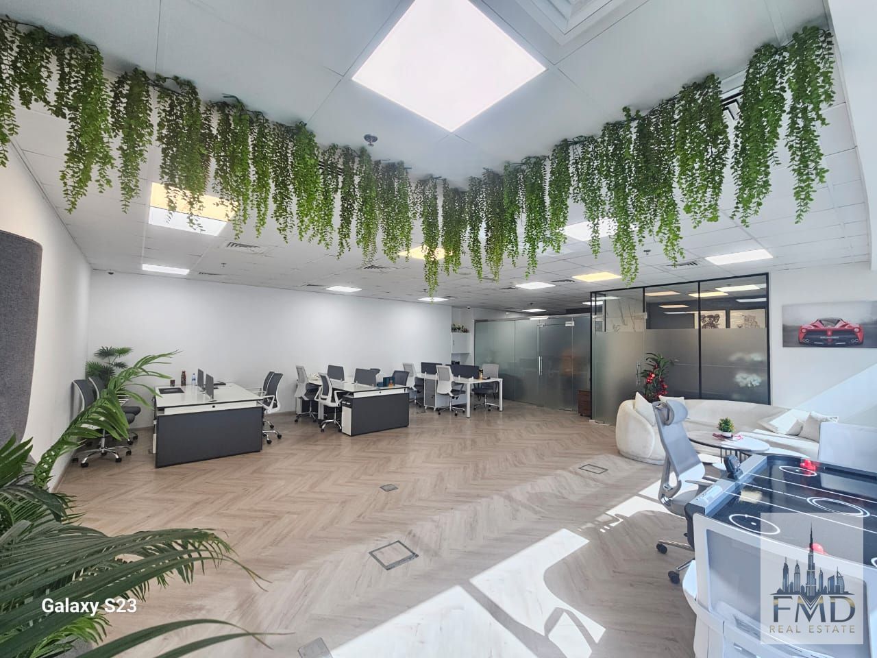 Ready Furnished | Office | 1100 Sqft In Parklane Business Bay
