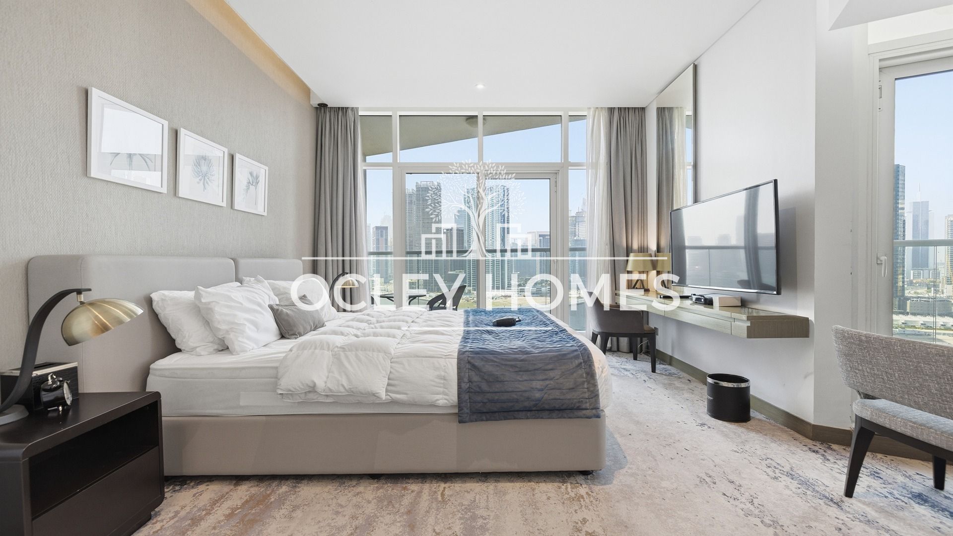 Modern Unit | Fully Furnished | Prime Location