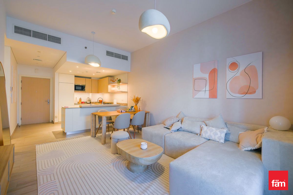 VacantReady, Newly Furnished, Community View