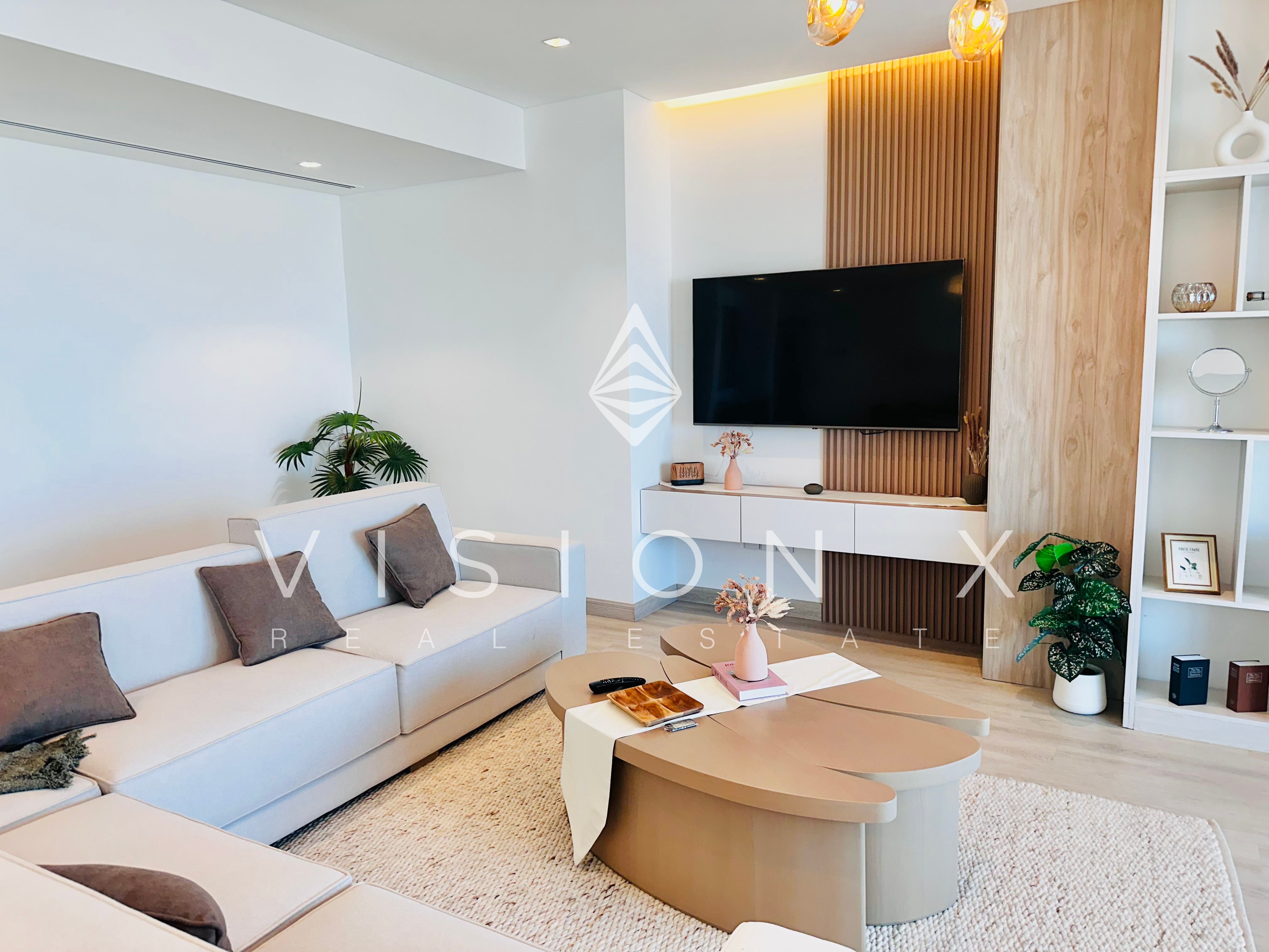 Chic | Beachfront Zone | Great Value