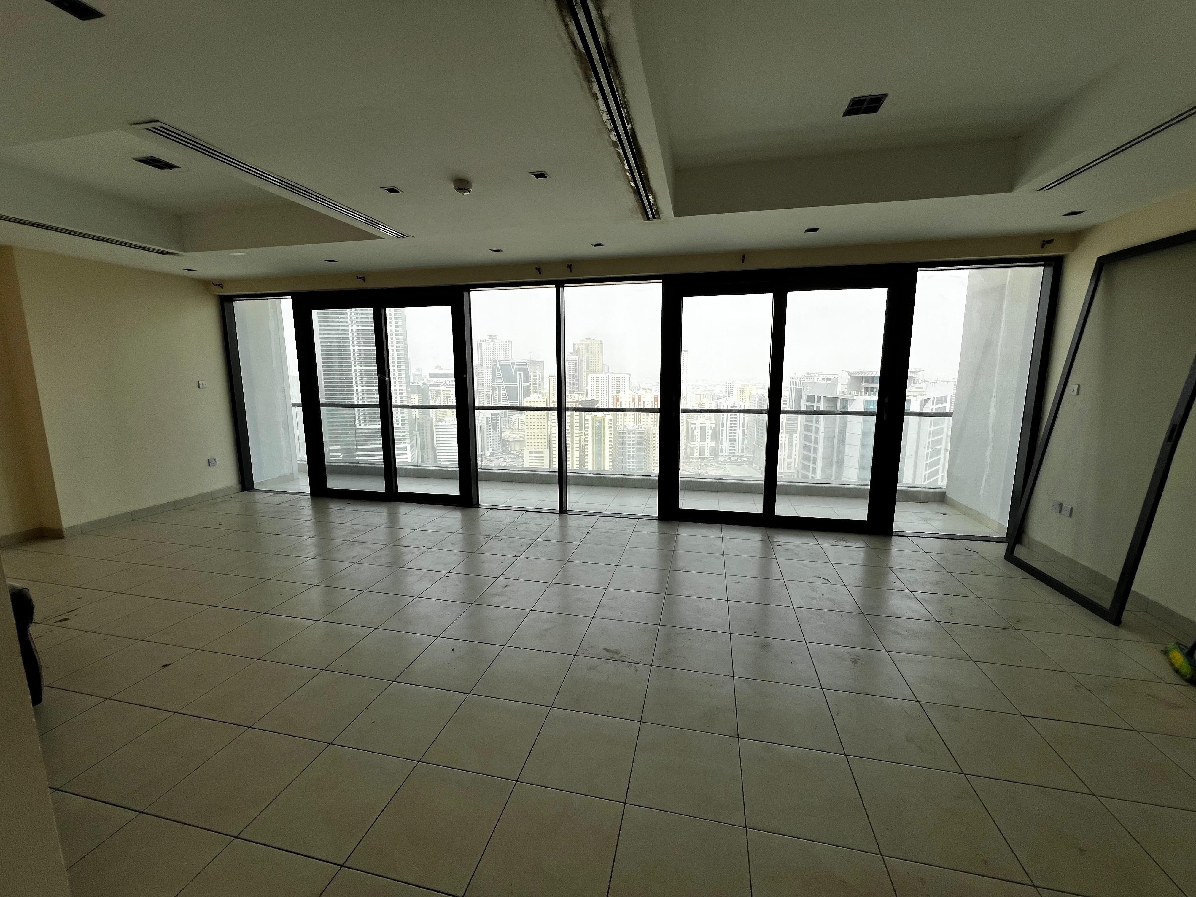 Owner AC, parking, gym, pool, maid, luxury 3BHK
