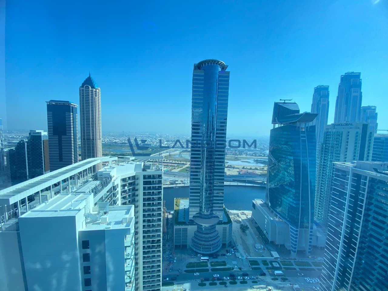 Fully Furnished & Fitted Office for Lease in Business Bay – Park Lane Tower