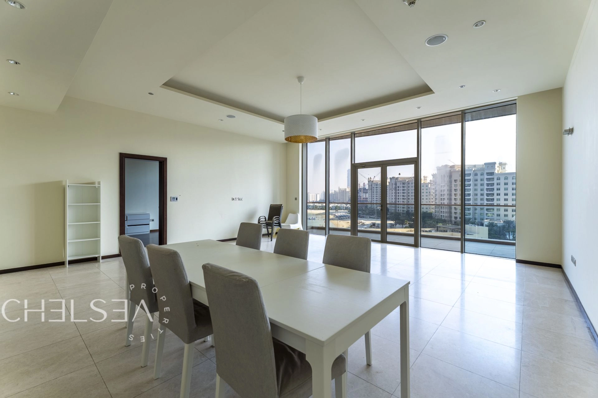 PRIME LOCATION | BEACH VIEW | READY TO MOVE