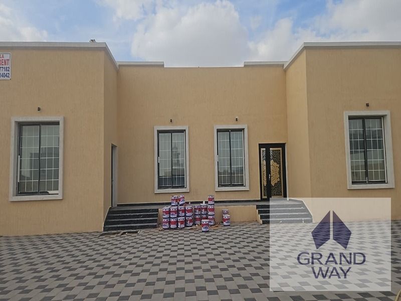 4BR Single Story Villa I Big Yard I Parking Area