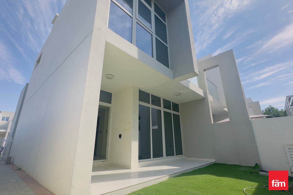 Vacant Soon | 3 Bedroom | Corner Unit | Best Deal