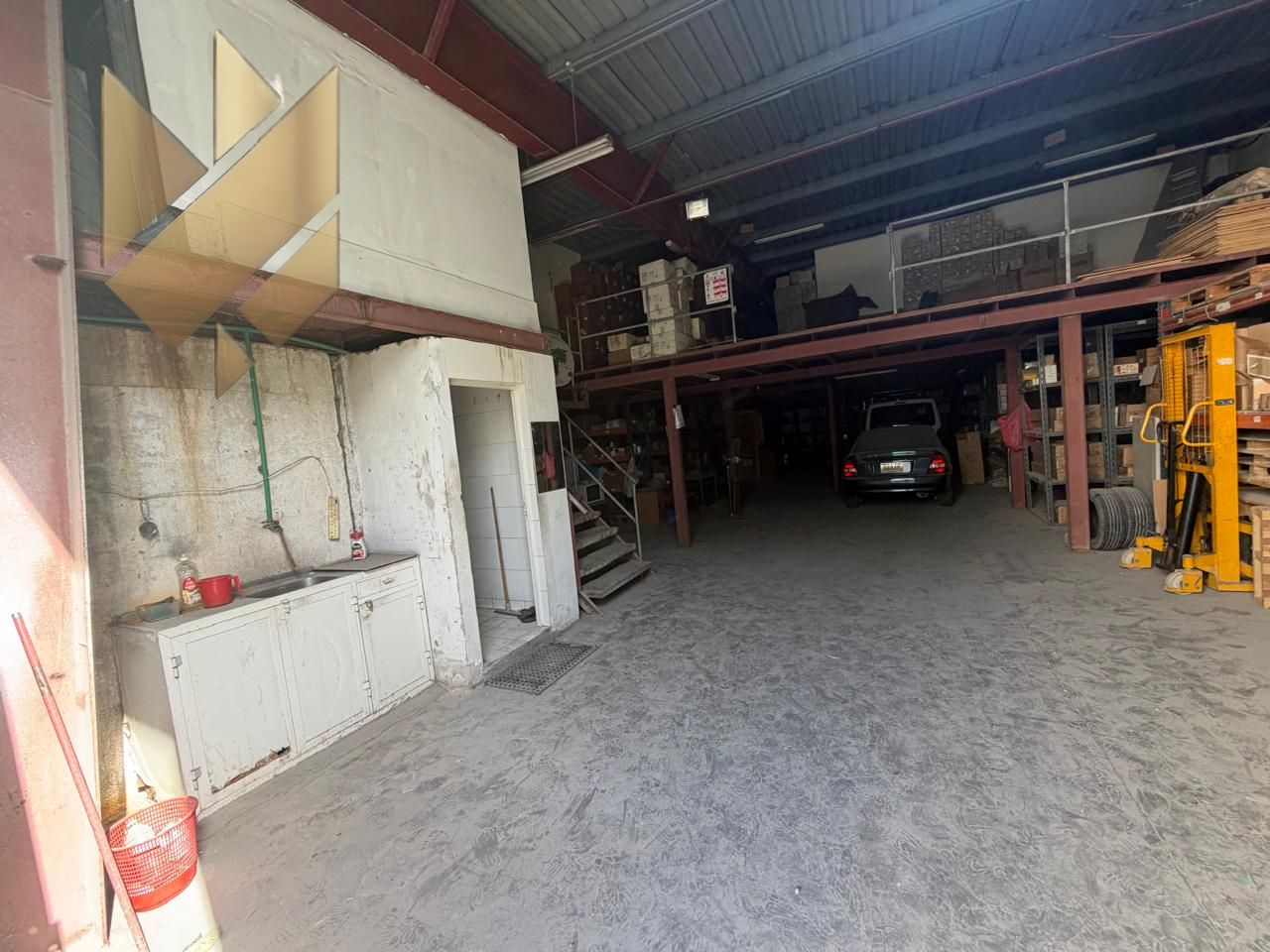 5500 Sqft Warehouse Ind 11 Ready to Operate
