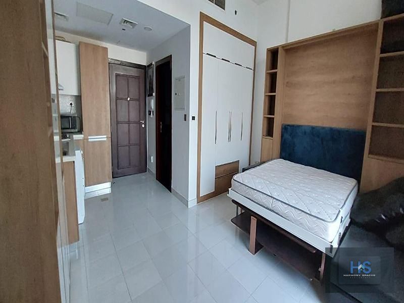 Near Metro | Fully Furnished | Huge Layout