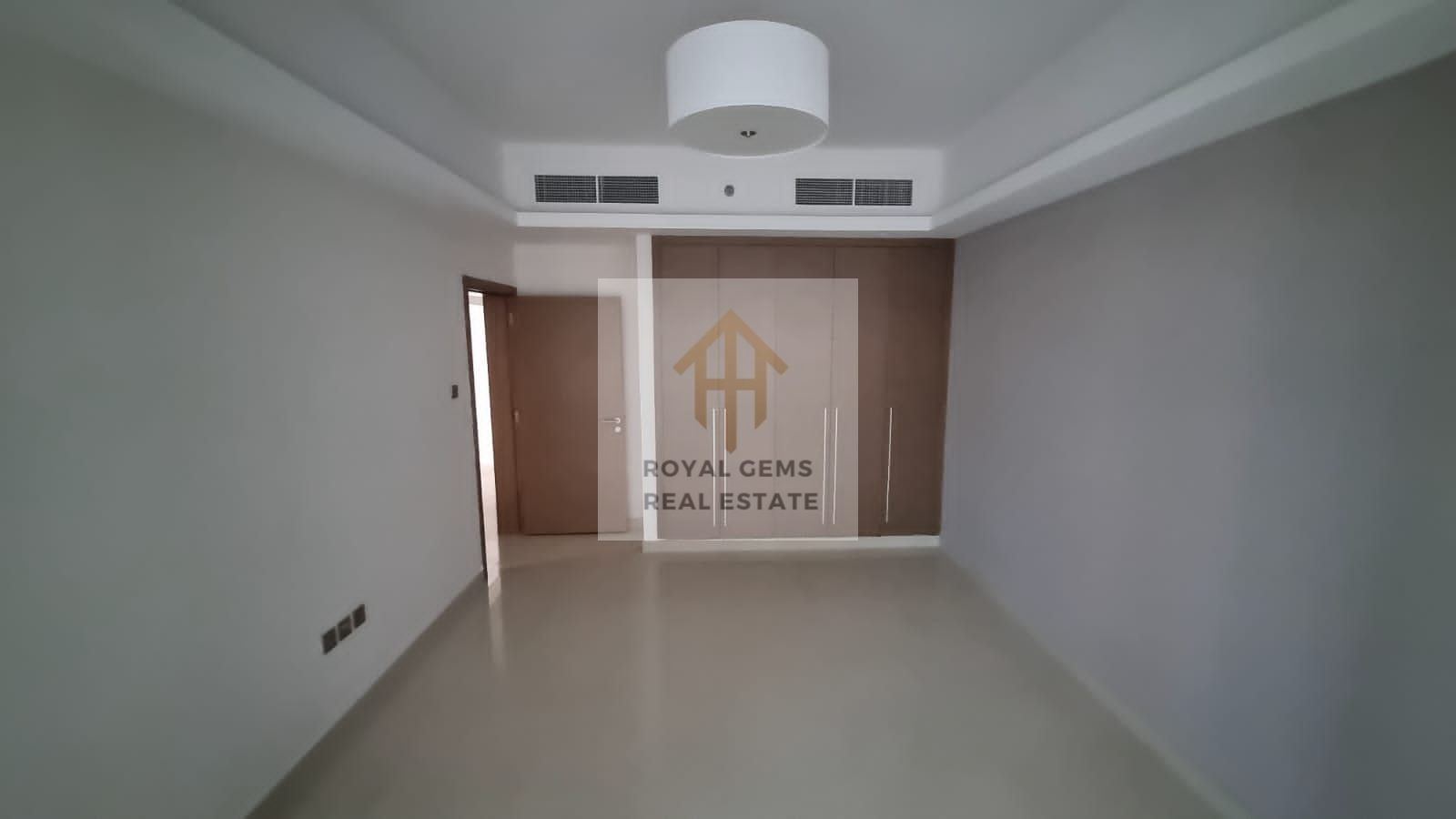Spacious & Bright 2-Bedroom Unfurnished Apartment – Ideal for Family Living