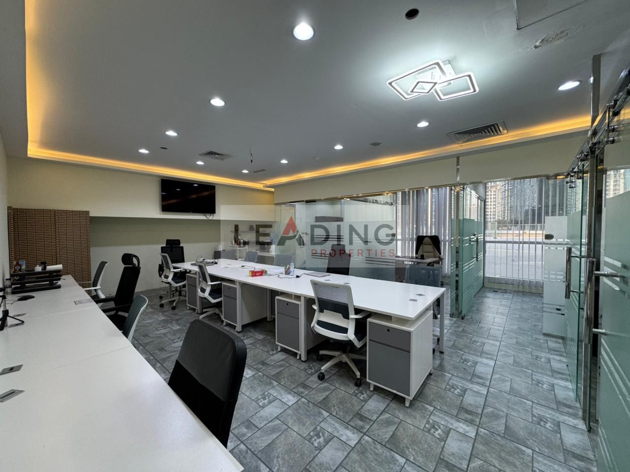 Fully Furnished Office Ready to Move 5 minutes From the Metro