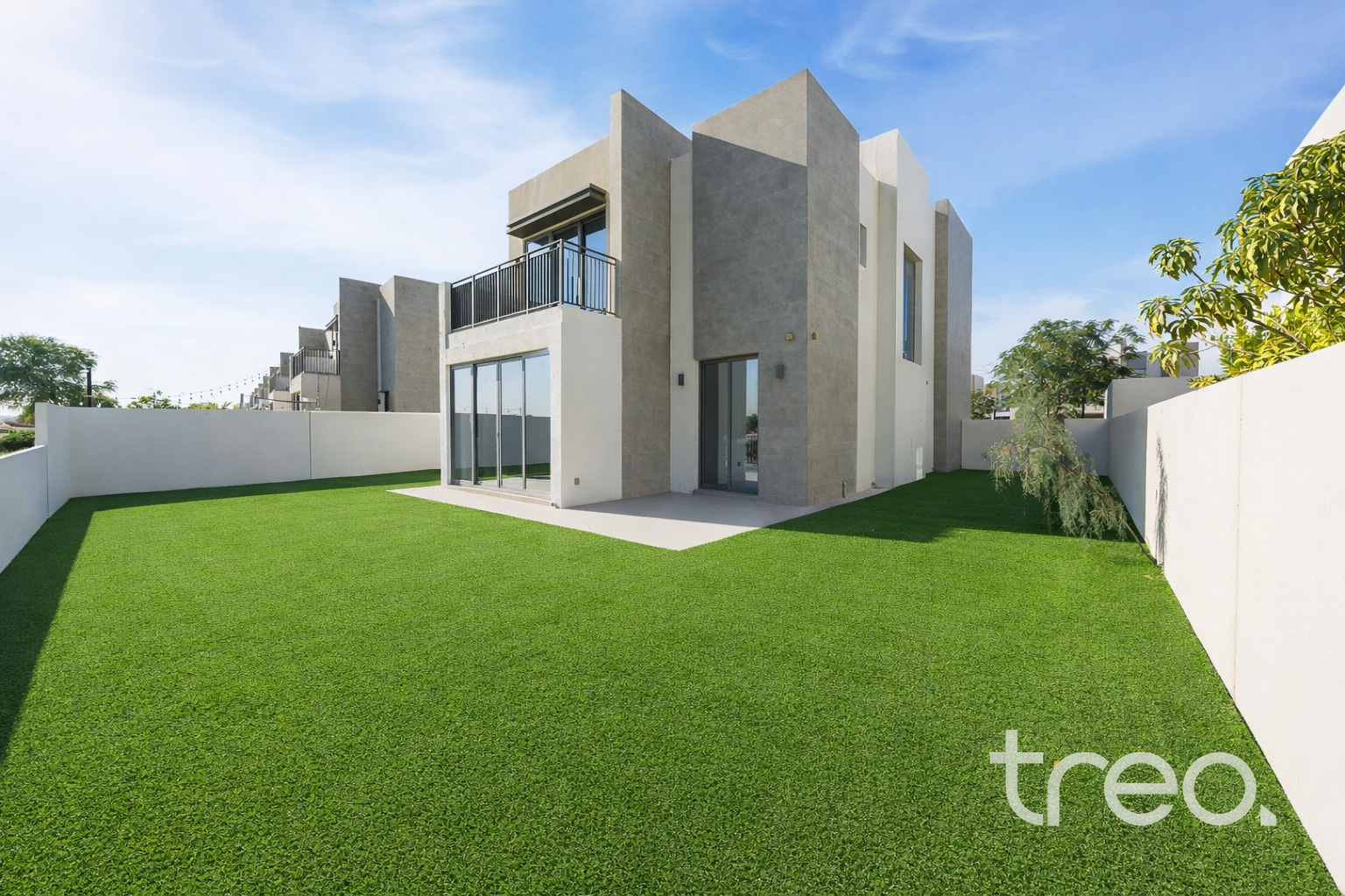 Fully Upgraded | Golf Course Backing | Motivated