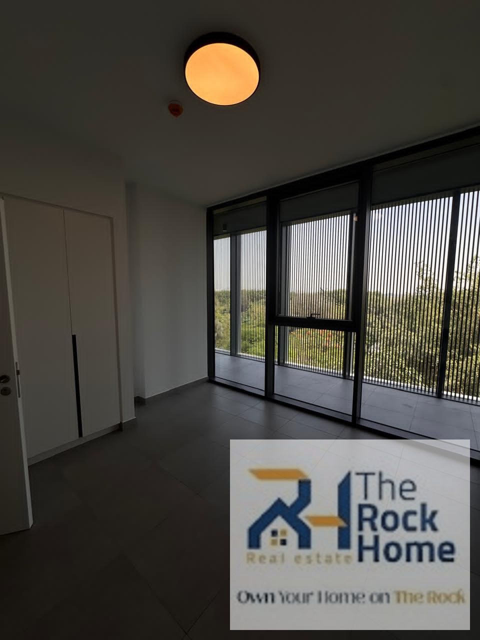 Ready 2BHK The Gate 2 | Front view | Cash Only