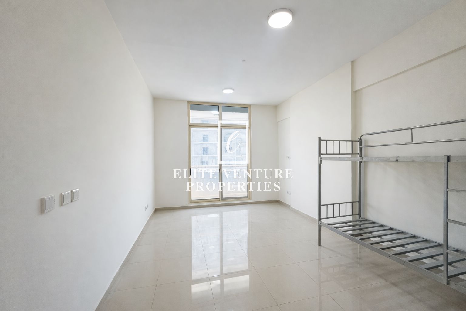 MODERN | SPACIOUS | PRIME LOCATION