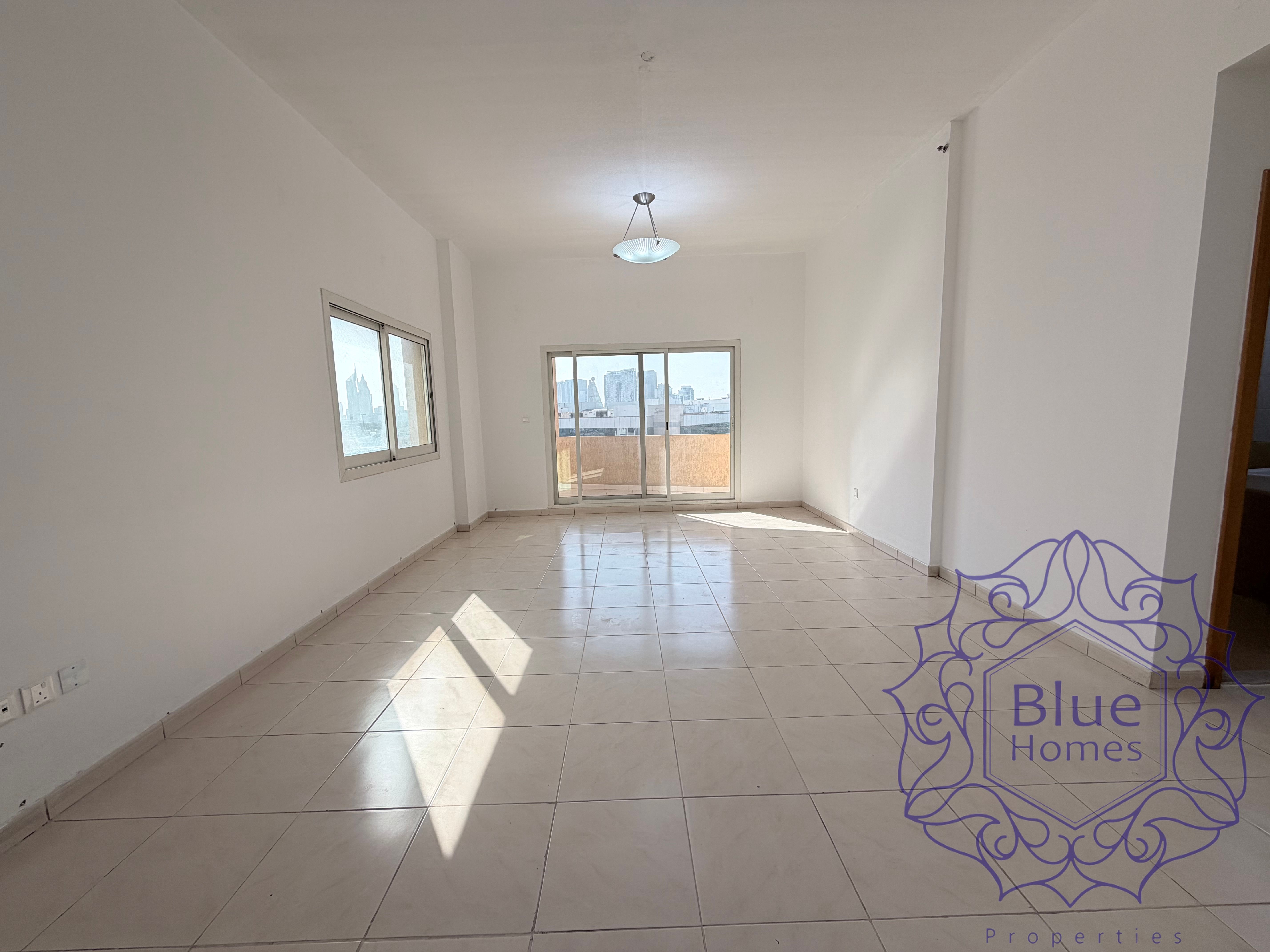 Large 3 Bedroom | Big Kitchen | Burj Khalifa View