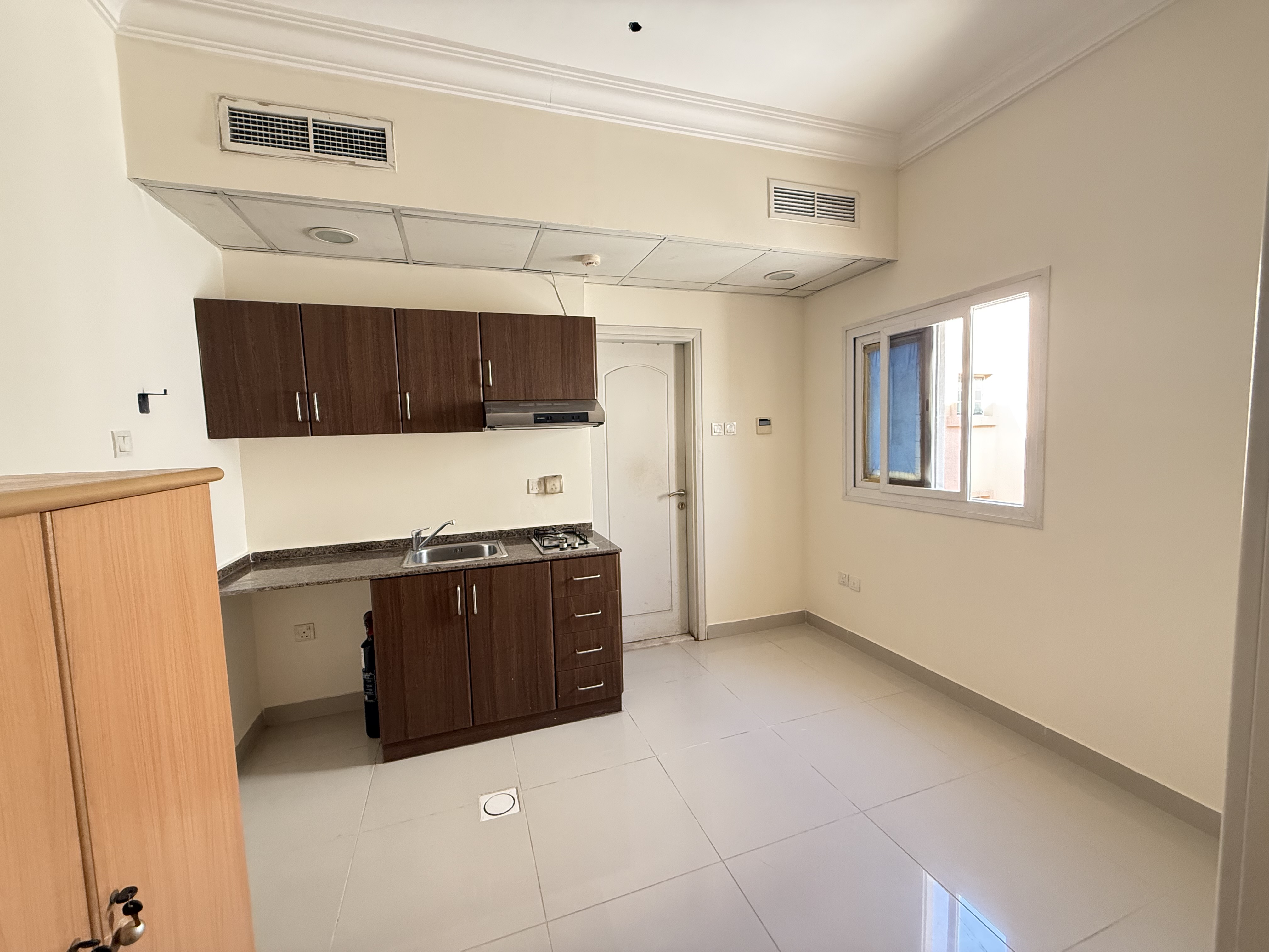 Luxury studio apartments central ac with Waldrop close to safari mall Muwaileh Sharjah