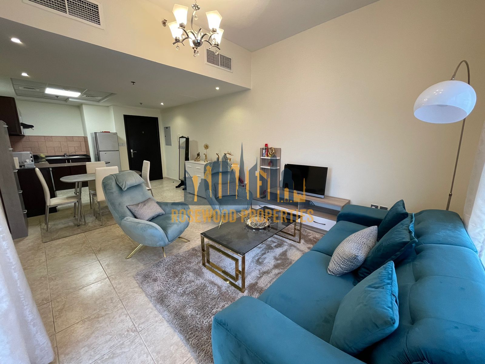 FULLY FURNISHED APARTMENT | WELL MAINTAINED