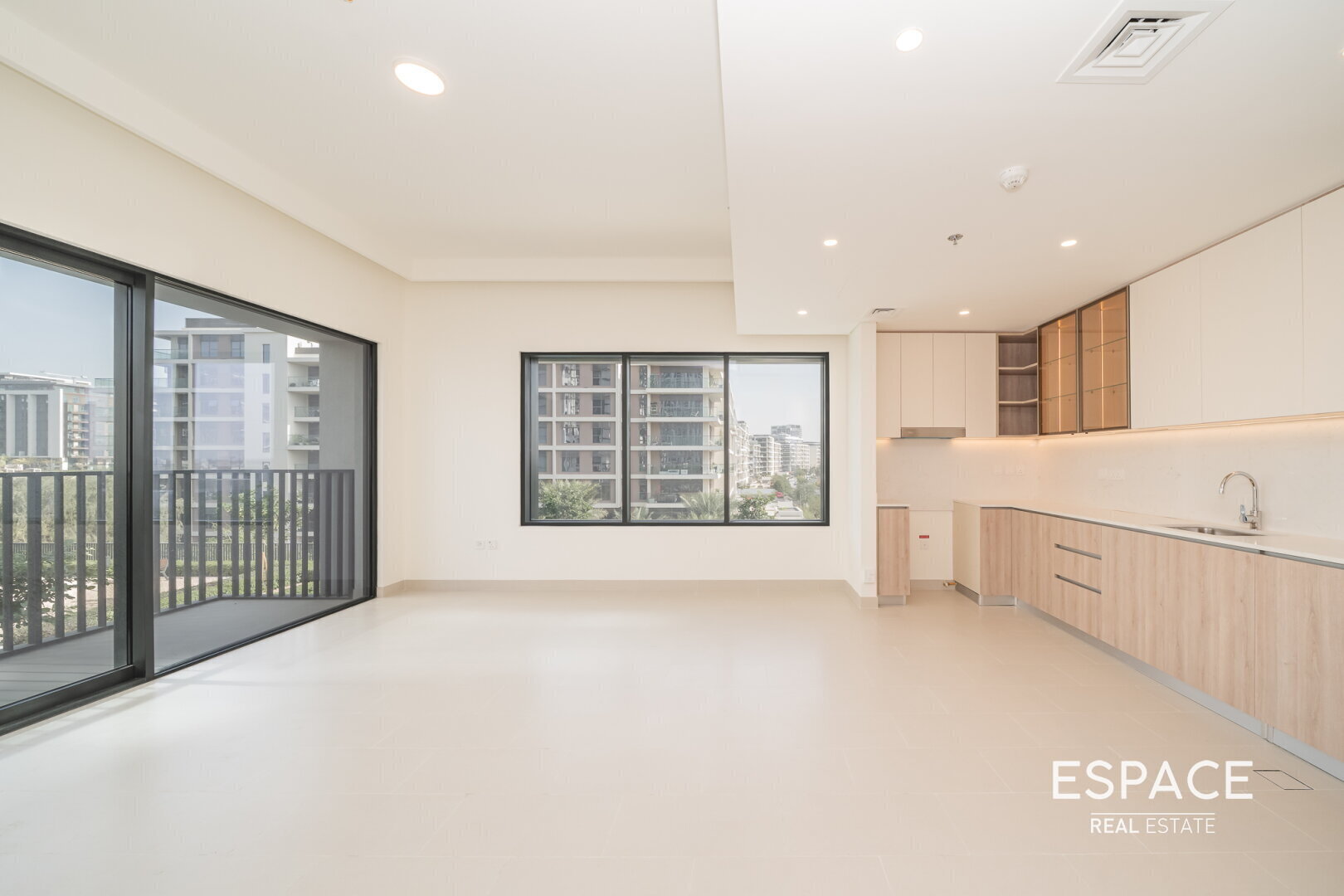 Brand New | Unfurnished | Vacant