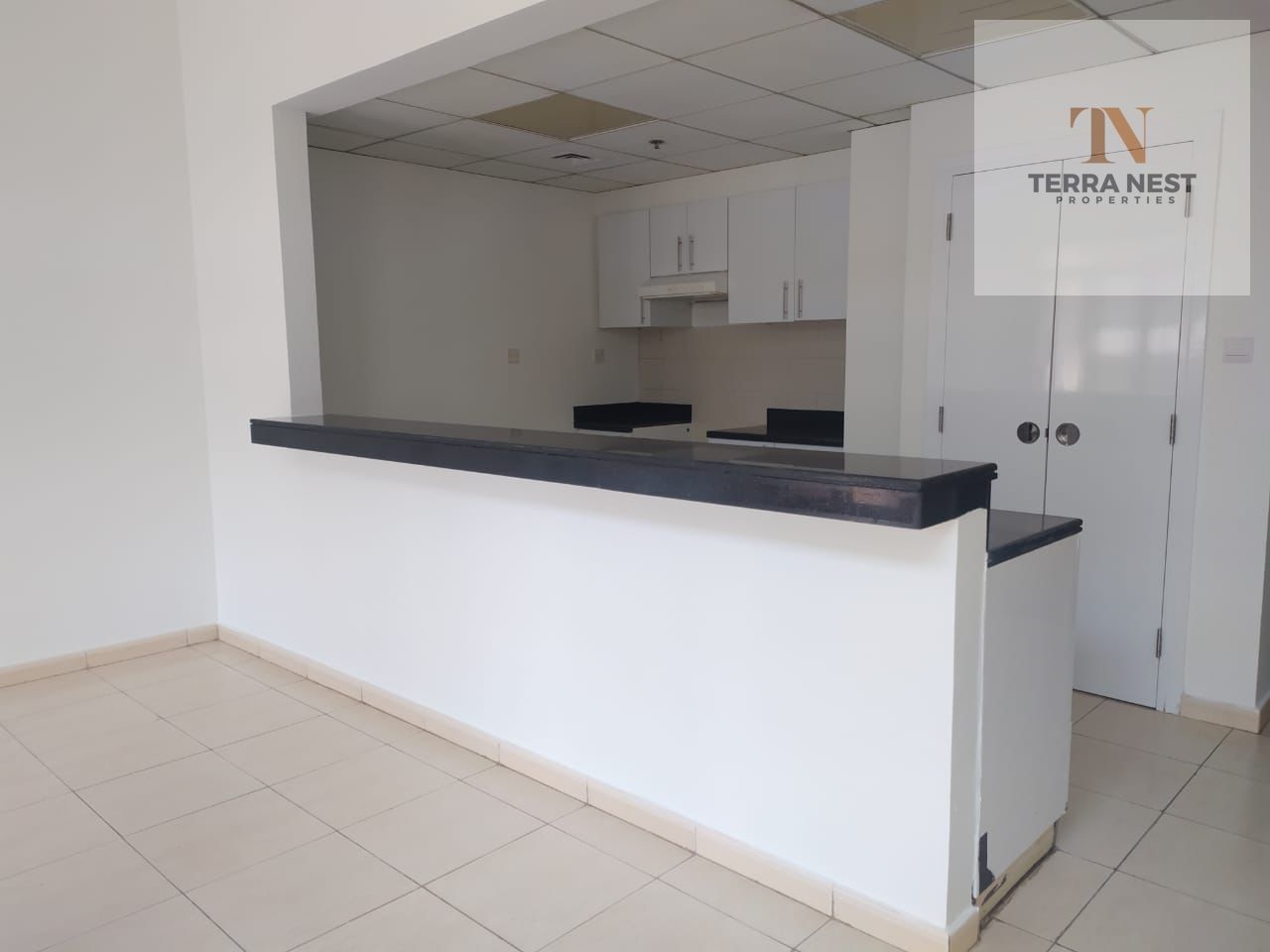 HUGE LAYOUT | NEAR TO CIRCLE MALL | LARGE BALCONY | DUPLEX 1 BR
