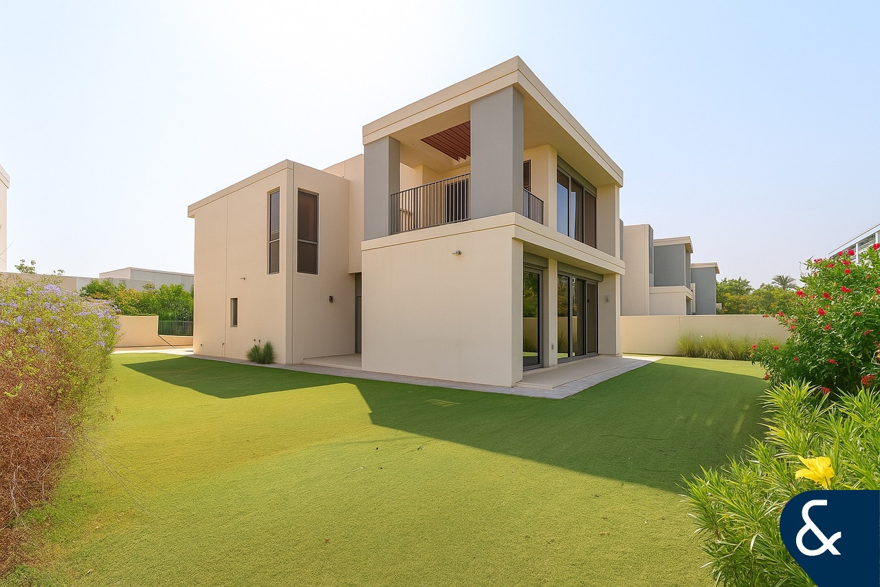 Exceptional Plot | View Today | 4 Bedrooms