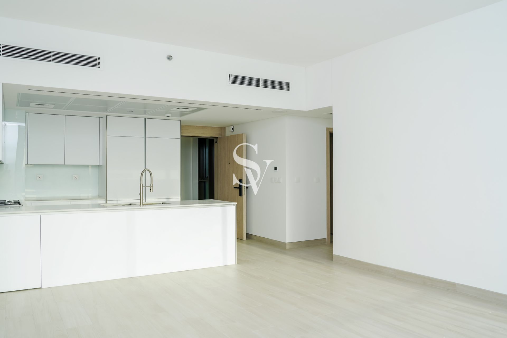 Brand New | Park View | High Floor | 2 Parkings
