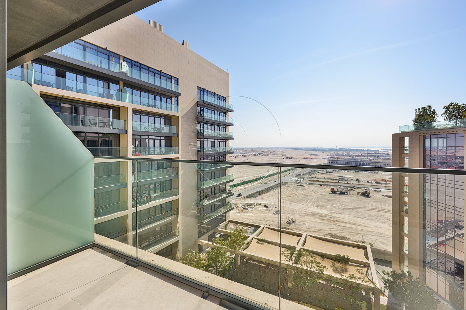High Level + Exclusive!Semi-Furnished + Nice Views