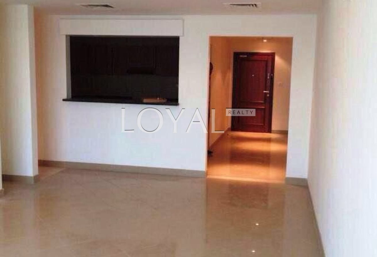 Bright 1BR | Unfurnished | Well Maintained