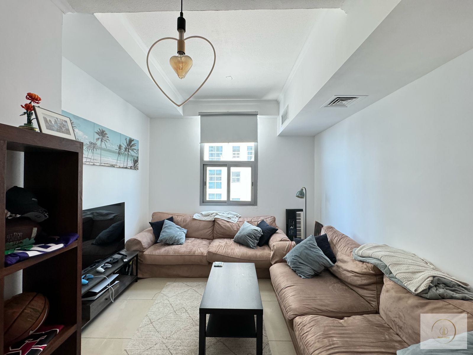 Furnished & Tenanted | Prime Investment Unit