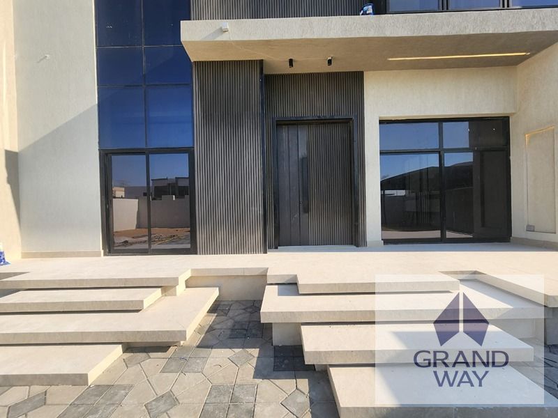 G+2 5BR Modern Villa with Antique Kitchen Inside