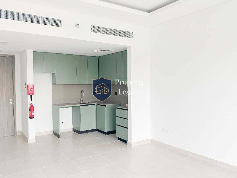 Brand New | Premium Amenities | Vacant Now