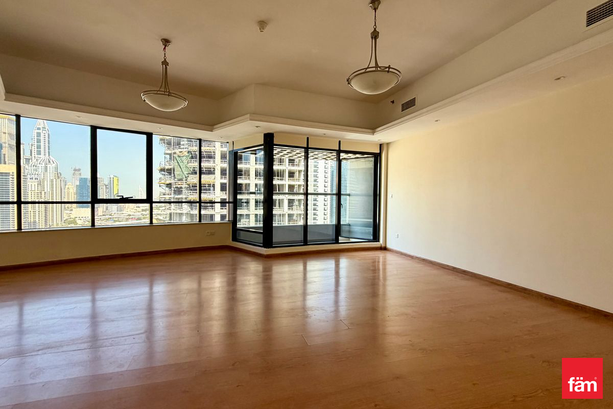 Chiller free tower | 3+maid | Vacant | Vastu unit